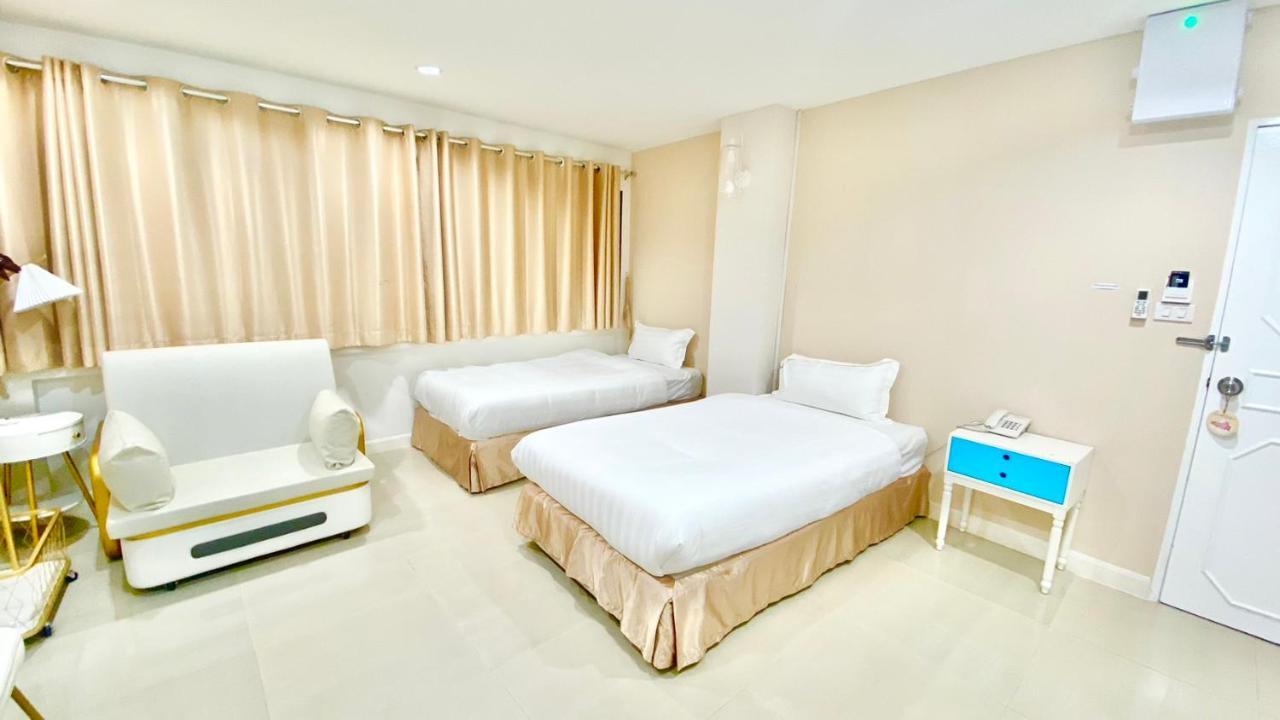 Abcyq Hotel Bangkok Exterior photo
