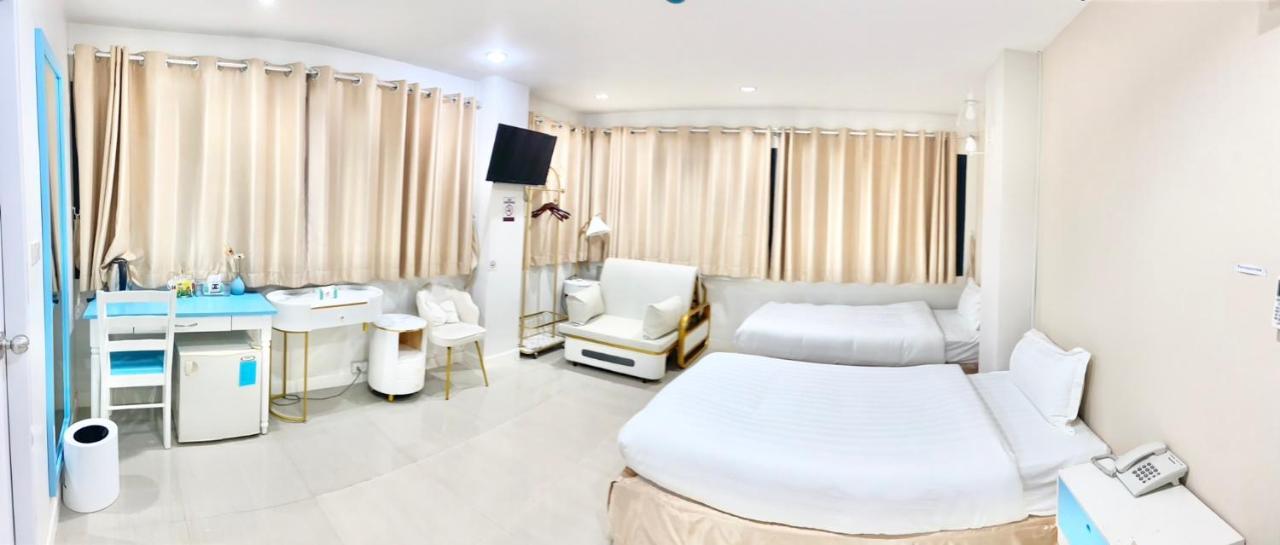 Abcyq Hotel Bangkok Exterior photo
