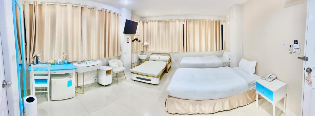 Abcyq Hotel Bangkok Exterior photo