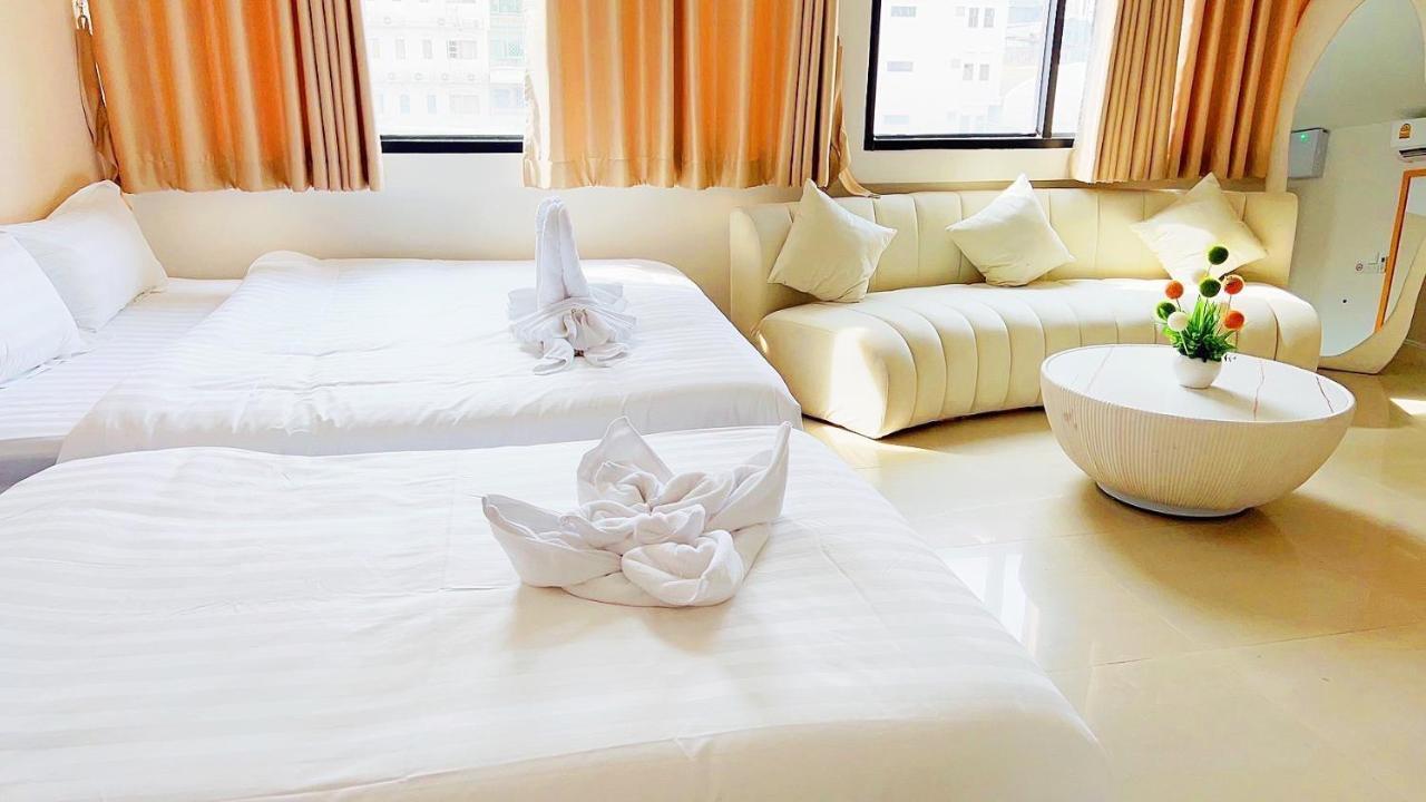 Abcyq Hotel Bangkok Exterior photo